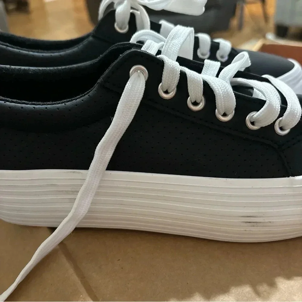 Women's Platform comfy sneakers